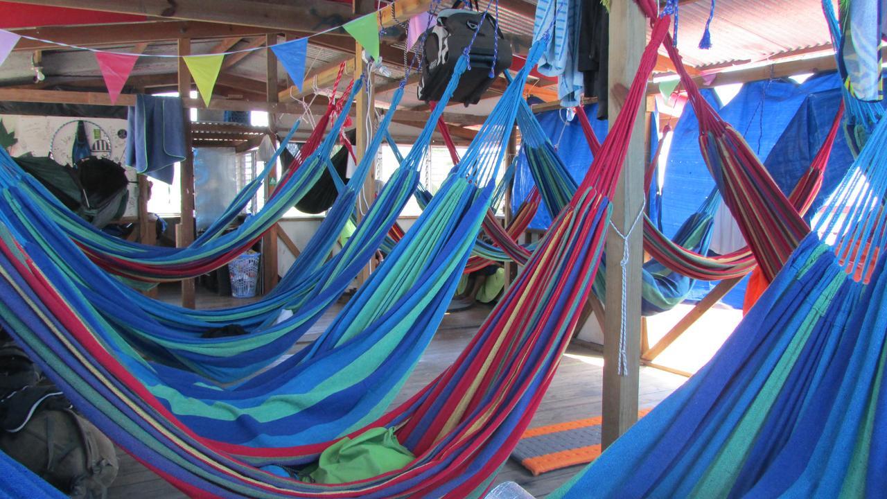 Coconut Hostel Bocas Town Exterior photo